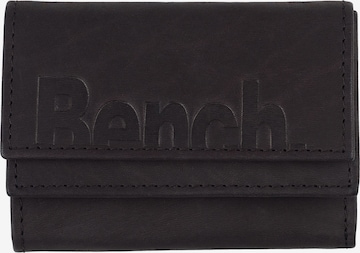 BENCH Wallet in Black: front