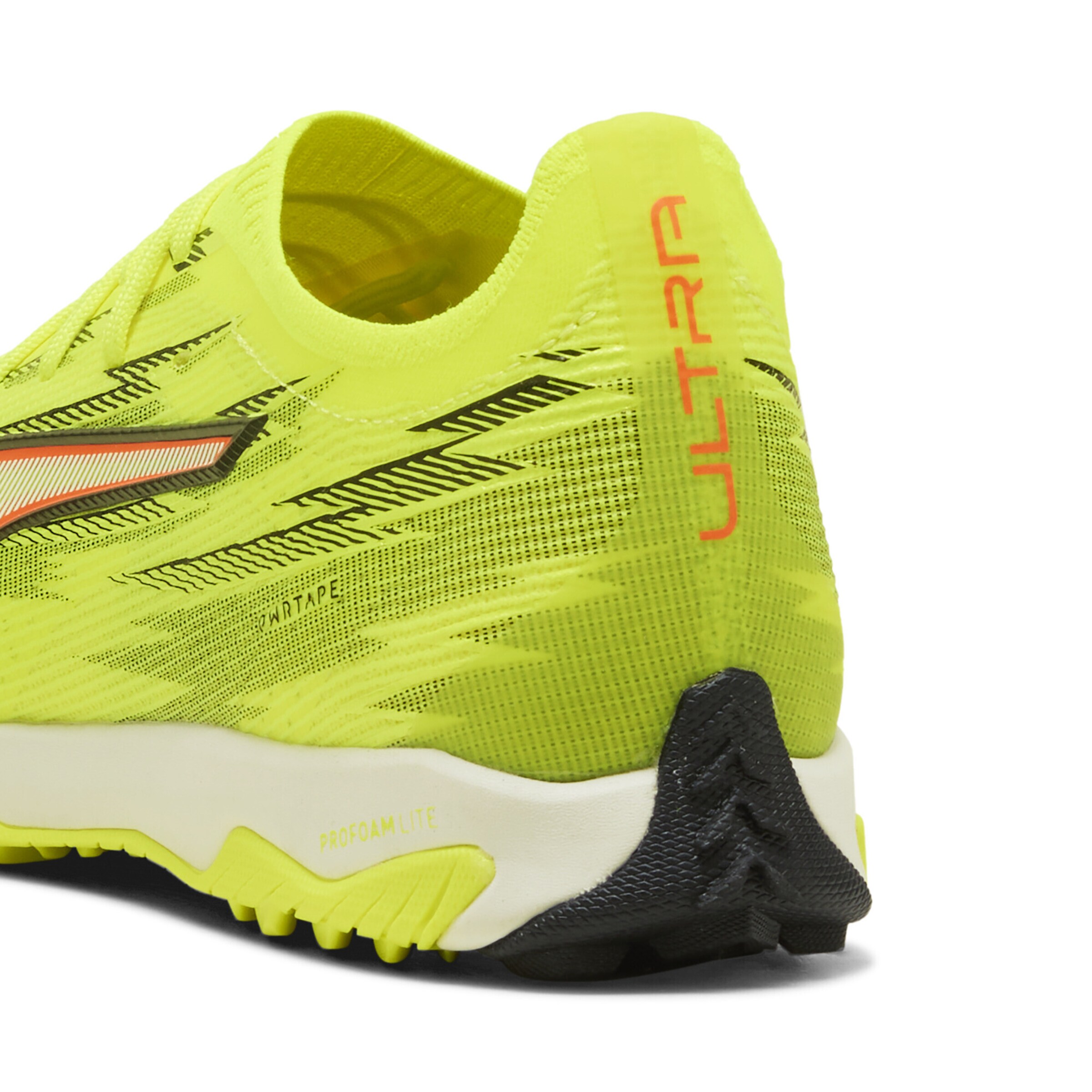 PUMA Soccer shoe 'Ultra 6 Pro Cage' in Yellow