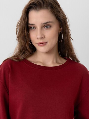 Jacey Quinn Pullover 'Emma' i rød