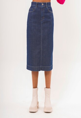 FRESHLIONS Jeansrock 'Moni' in Blau: Vorderseite