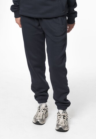 Kleinigkeit - Tapered Calças 'Jägger 3.0' em azul: frente