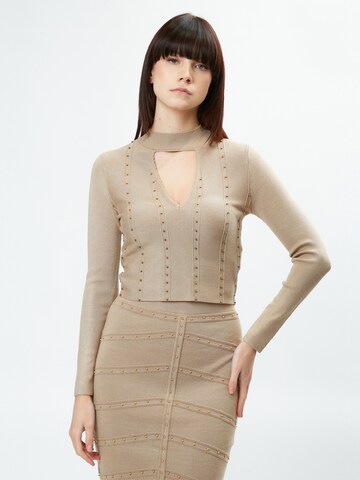 Influencer Sweater in Beige: front