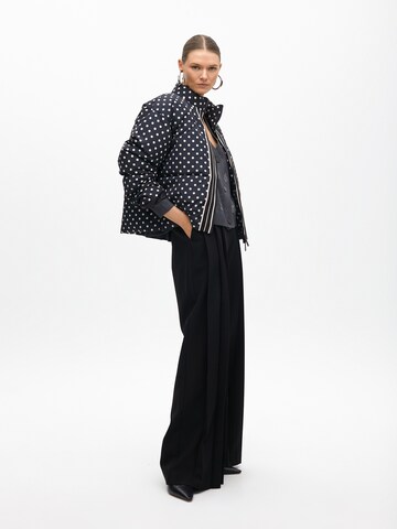 Lola CasademuntZimska jakna - crna boja