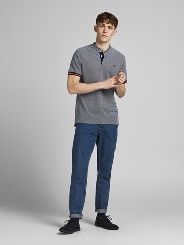 JACK & JONES Poloshirt 'WIN MAO' in Grau