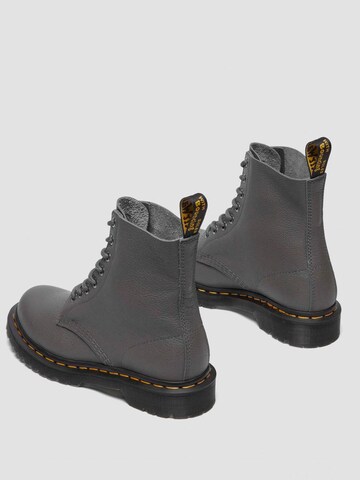 Dr. Martens Snørestøvletter 'Pascal' i grå