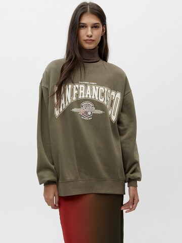 Pull&Bear Sweatshirt in Beige: front