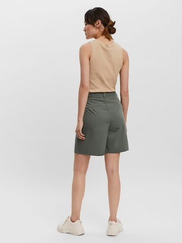 VERO MODA Loose fit Pleat-Front Pants 'Zelda' in Green