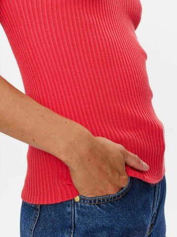 NÜMPH Top ' NUCERYS ' in Pink