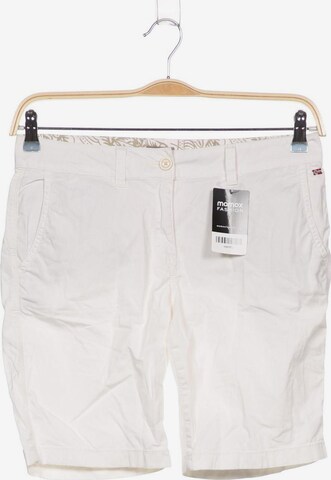 NAPAPIJRI Shorts in S in White: front