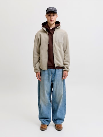 JACK & JONES Sweatshirt 'JJEBRADLEY' in Bruin