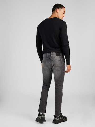 Michael Kors regular Jeans 'PARKER' i grå