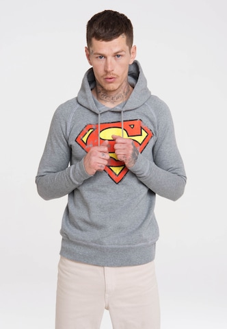 LOGOSHIRT Sweatshirt 'Superman' in Grau: Vorderseite