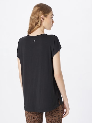 Marika Funkční tričko 'EMMALINE' – černá