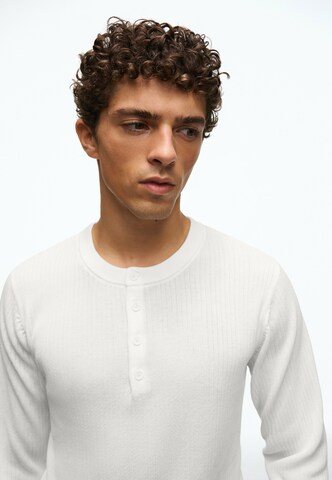 Bershka Pullover i hvid