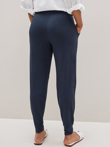 Tapered Pantaloni di Next in nero