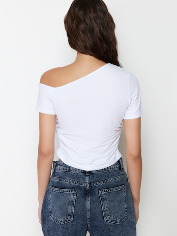 T-shirt Trendyol en blanc