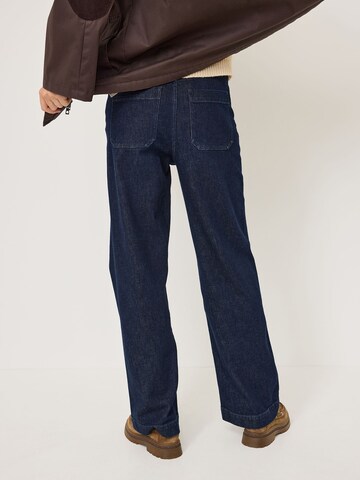 Tamaris Flared Jeans in Blauw