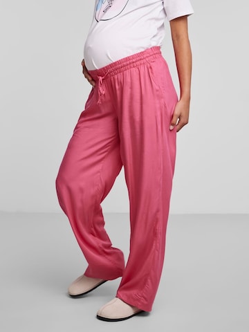 Pieces Maternity Wide leg Trousers 'HYA' in Pink: front