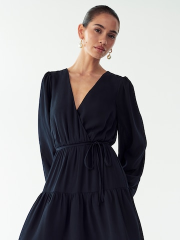 Rochie 'LITA ' de la St MRLO pe albastru