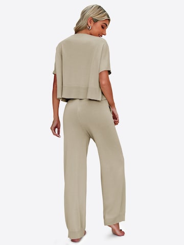 Imily Bela Φόρμα για το σπίτι σε πράσινο: πίσω