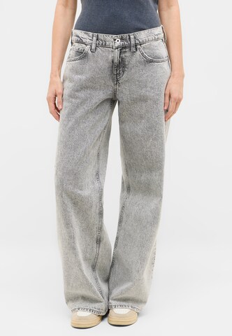 MUSTANG Wide Leg Jeans in Grau: Vorderseite