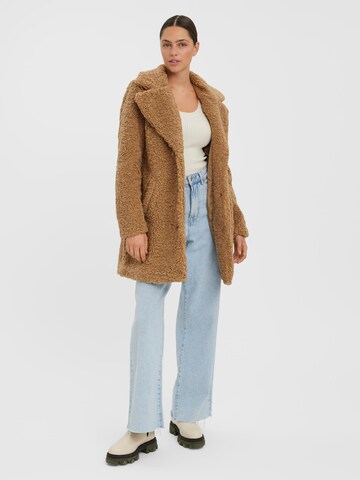 VERO MODA Between-seasons coat 'KYLIE' in Brown