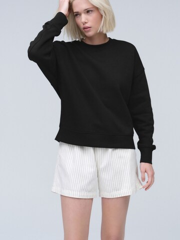Next - Sweatshirt em preto: frente