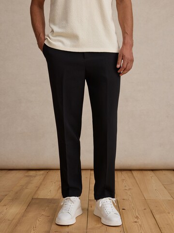 Regular Pantalon à plis 'Justus' DAN FOX APPAREL en noir : devant
