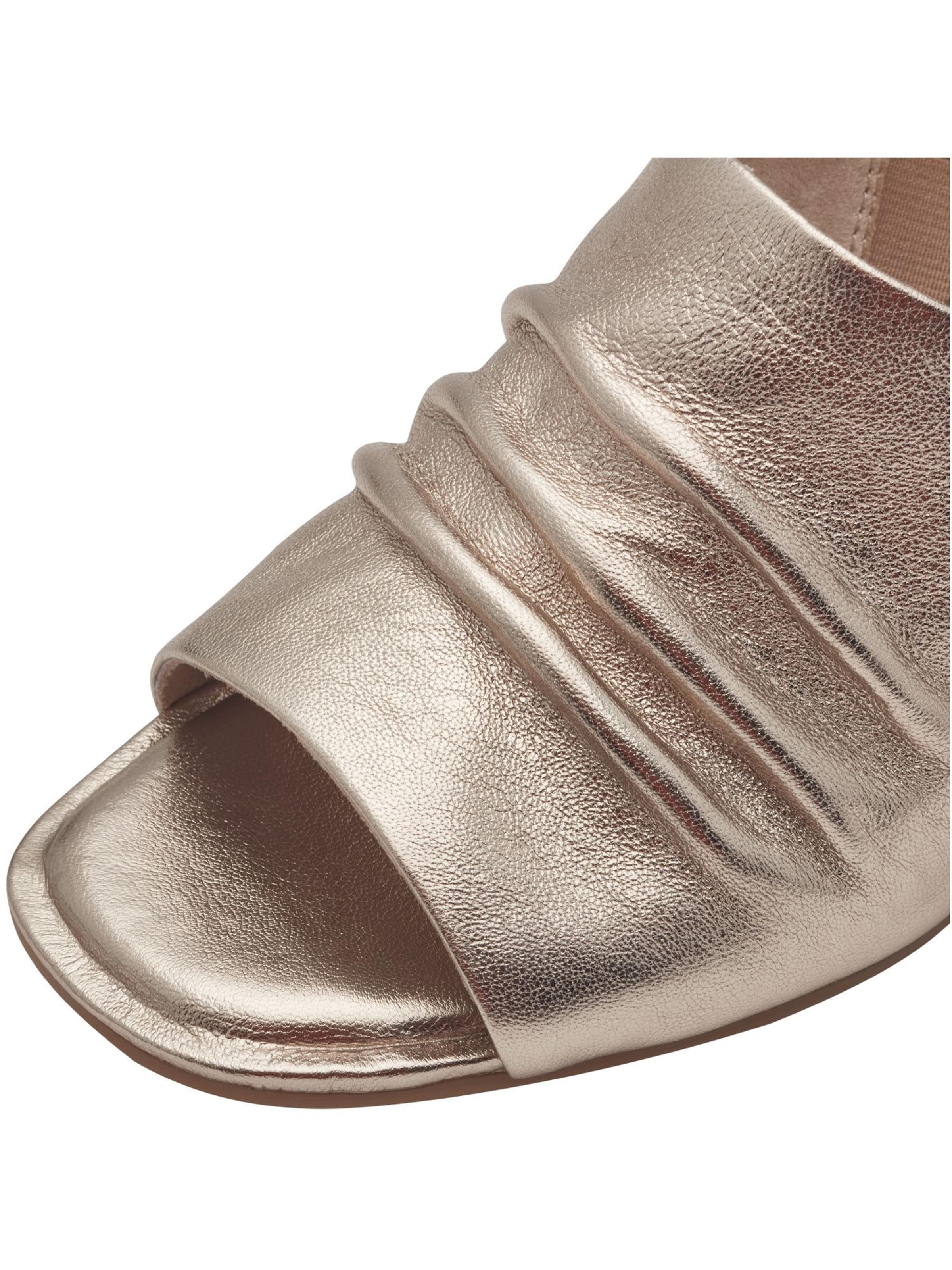 Tamaris Muiltjes in Goud ABOUT YOU