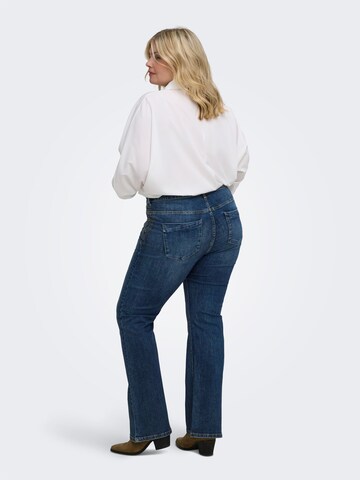 ONLY Carmakoma Flared Jeans 'CARWilly' in Blauw