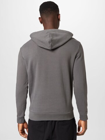 Sweat-shirt Superdry en gris