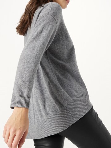 Sisley - Pullover em cinzento