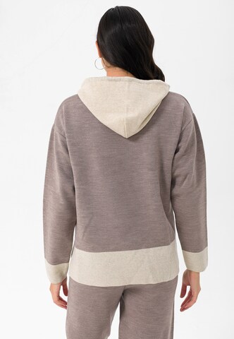 Pullover di Jimmy Sanders in beige