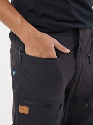 Regular Pantalon outdoor 'Lofoten' SWEDEMOUNT en noir