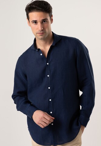 Black Label Shirt Regular fit Button Up Shirt in Blue: front