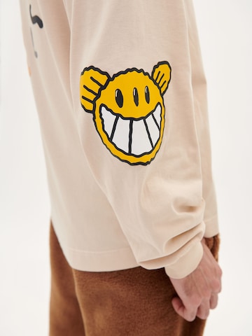 Tricou 'Malte' de la Smiles pe bej