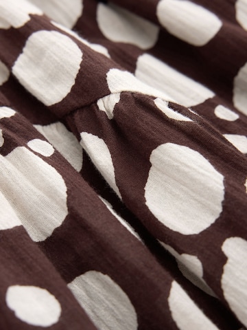 Robe Next en marron