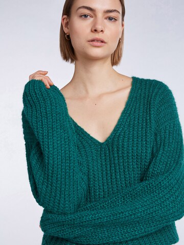 SET Sweater in Green