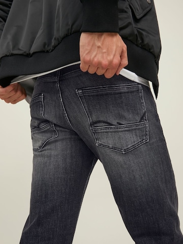 JACK & JONES Slimfit Jeans 'Mike Wood' in Schwarz