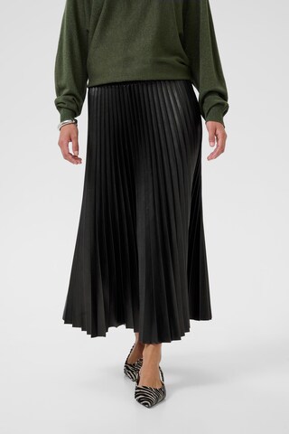 CULTURE Skirt in Black