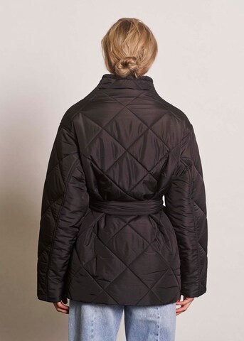 NORR Between-season jacket 'Alma' in Black