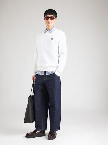 Tommy Jeans Свитшот в Белый