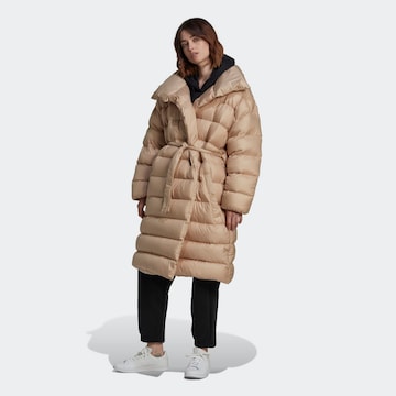 ADIDAS ORIGINALS - Abrigo de invierno 'Fashion Down' en beige: frente