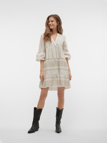 Robe 'Dicthe' VERO MODA en beige