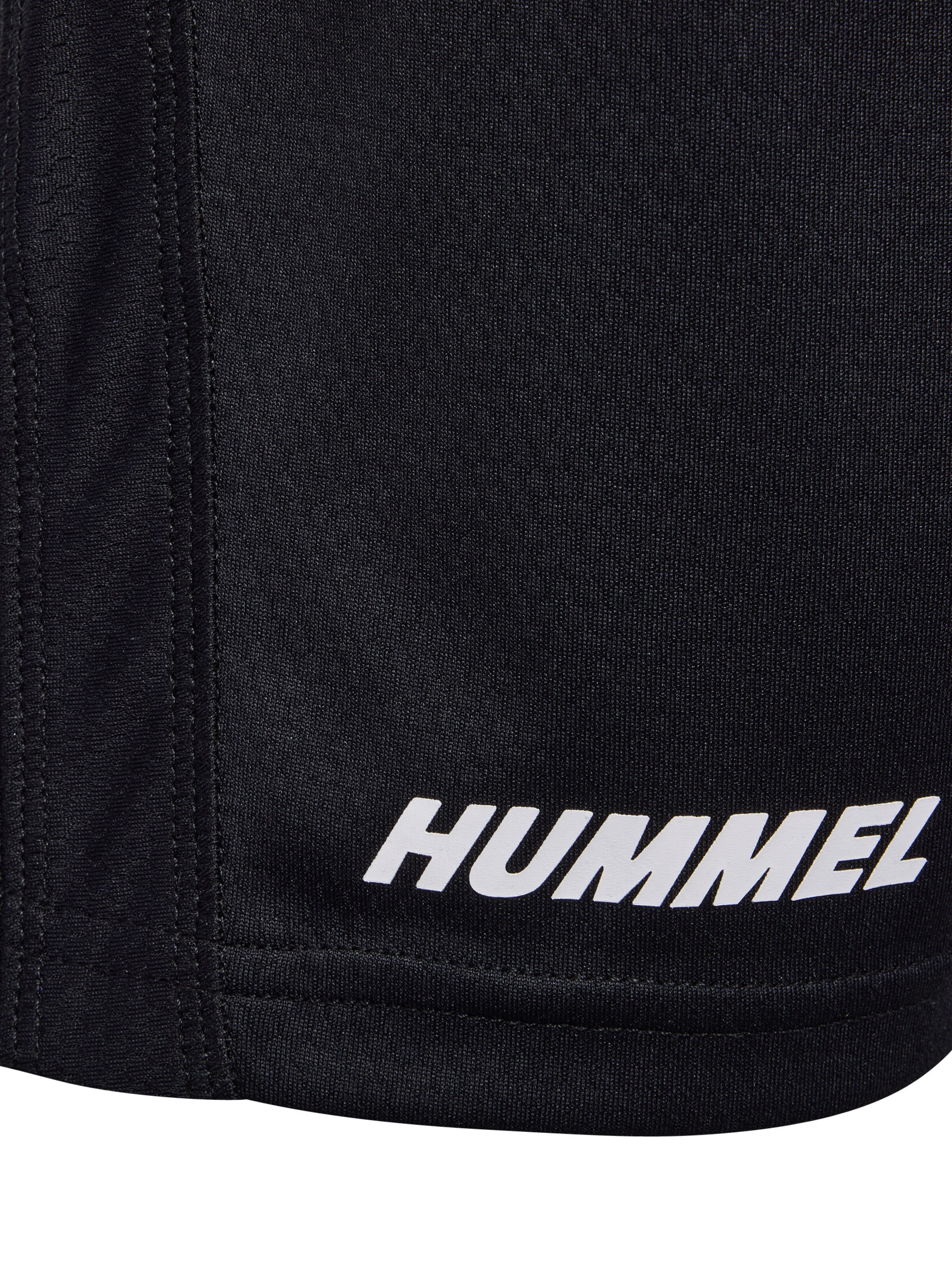 Hummel Regular Sportshorts 'Multi' in Schwarz