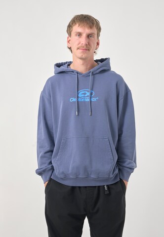Cleptomanicx Sweatshirt 'Classic Hooded Delivering' in Blau: Vorderseite