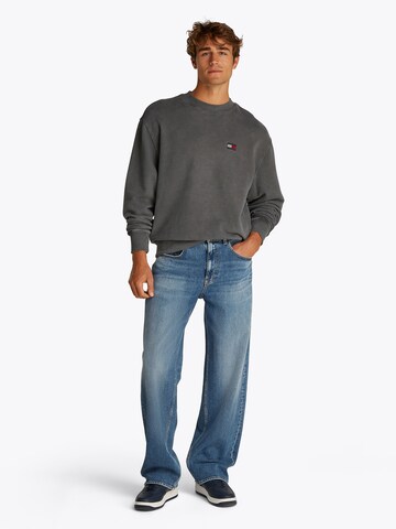 Sweat-shirt Tommy Jeans en gris