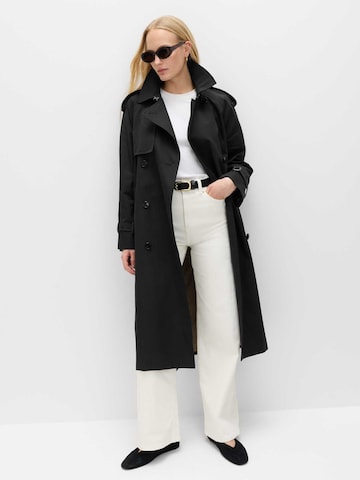 Marks & Spencer Between-seasons coat in Black: front