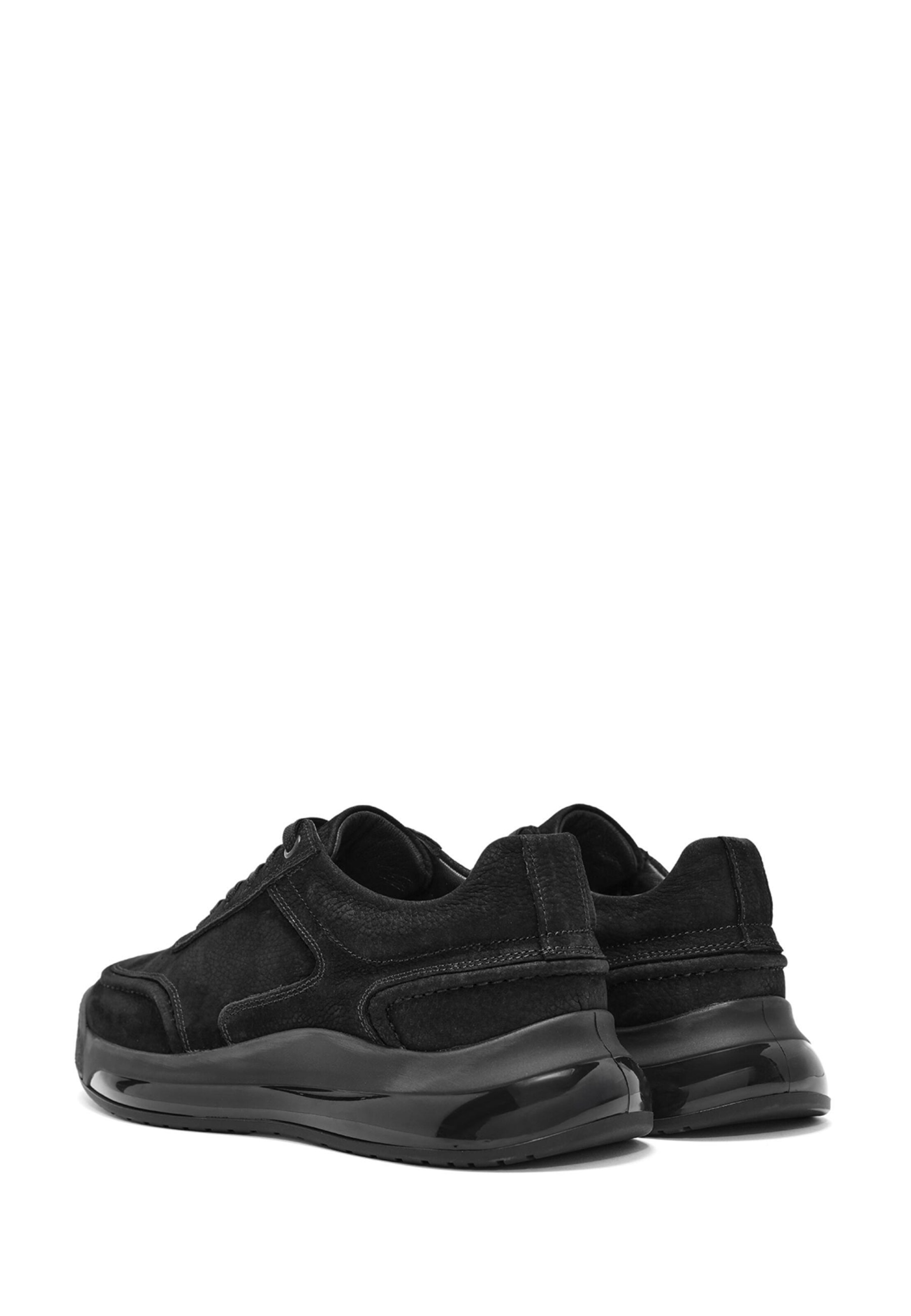 Sneaker bassa di Derimod in nero