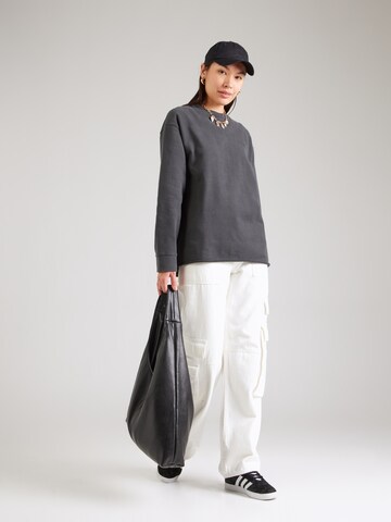 Superdry Sweatshirt 'Studios' in Zwart